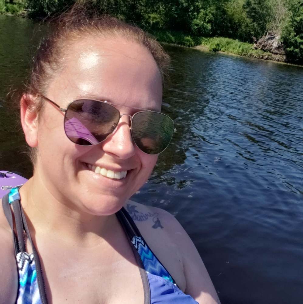 Meet your Posher, Ellen
